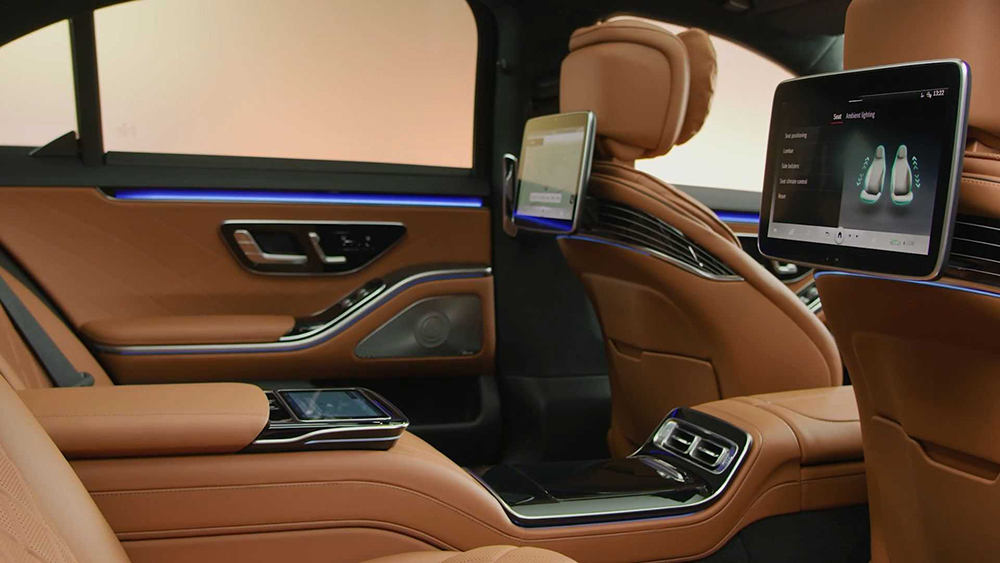Mercedes 2021 S-Class Cabin